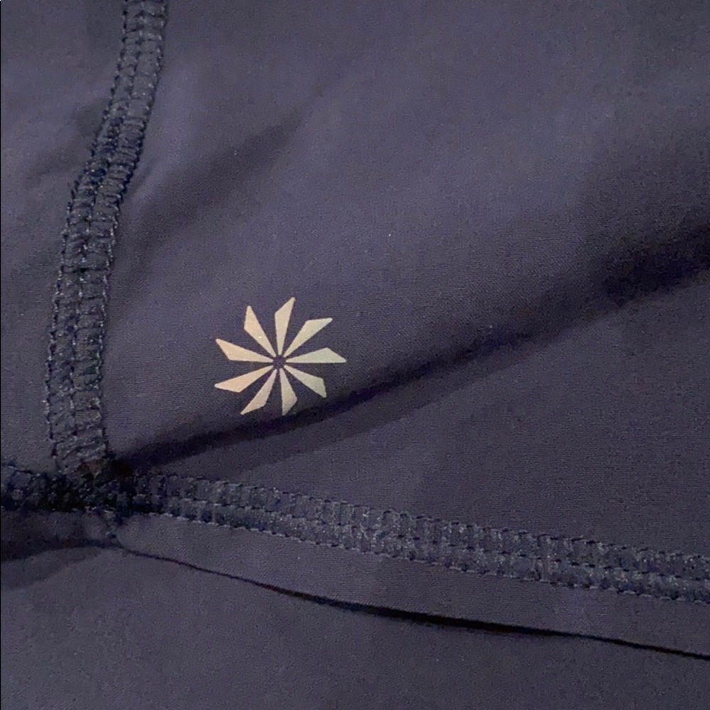 IVVIA SHORTS - Picture 2 of 5